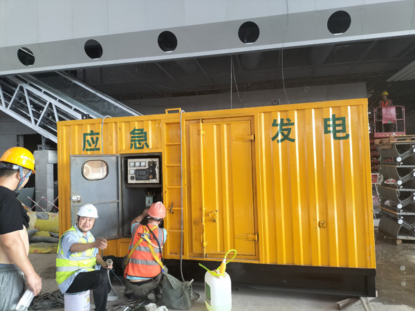 盖州怎样判断空气滤清器是否需要更换？
